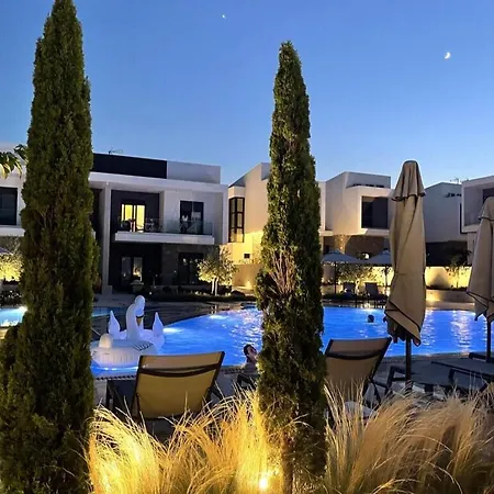 Modern Amenities And Comfort In Sithonia *