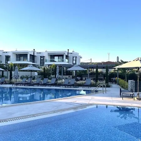 Apartment Modern Amenities And Comfort In Sithonia